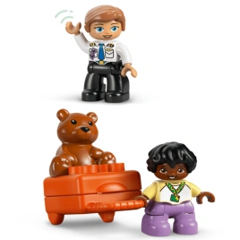 Конструктор LEGO Duplo Farm Harvest Time 10443