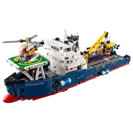 Конструктор LEGO Technic Ocean Explorer 42064