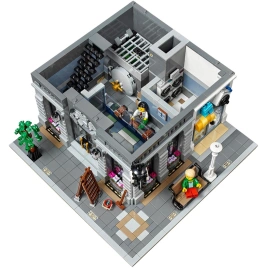 Конструктор LEGO Creator Brick Bank 10251