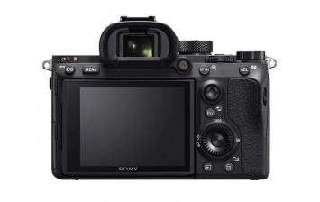 Фотоаппарат со сменной оптикой Sony Alpha ILCE-7RM3 Body Black
