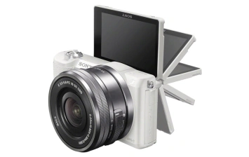 Фотоаппарат со сменной оптикой SONY Alpha ILCE-5100 Kit White