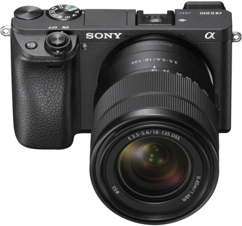 Фотоаппарат со сменной оптикой Sony Alpha ILCE-6300 Kit SEL18-135 Black фото 1