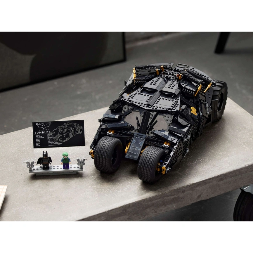Конструктор LEGO Super Heroes Batman Batmobile 76240 фото 6