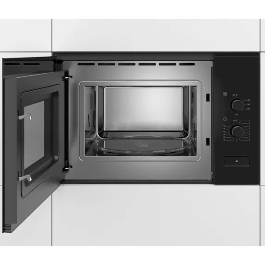 Микроволновая печь Bosch Serie 6 BFL550MB0 Black фото 5