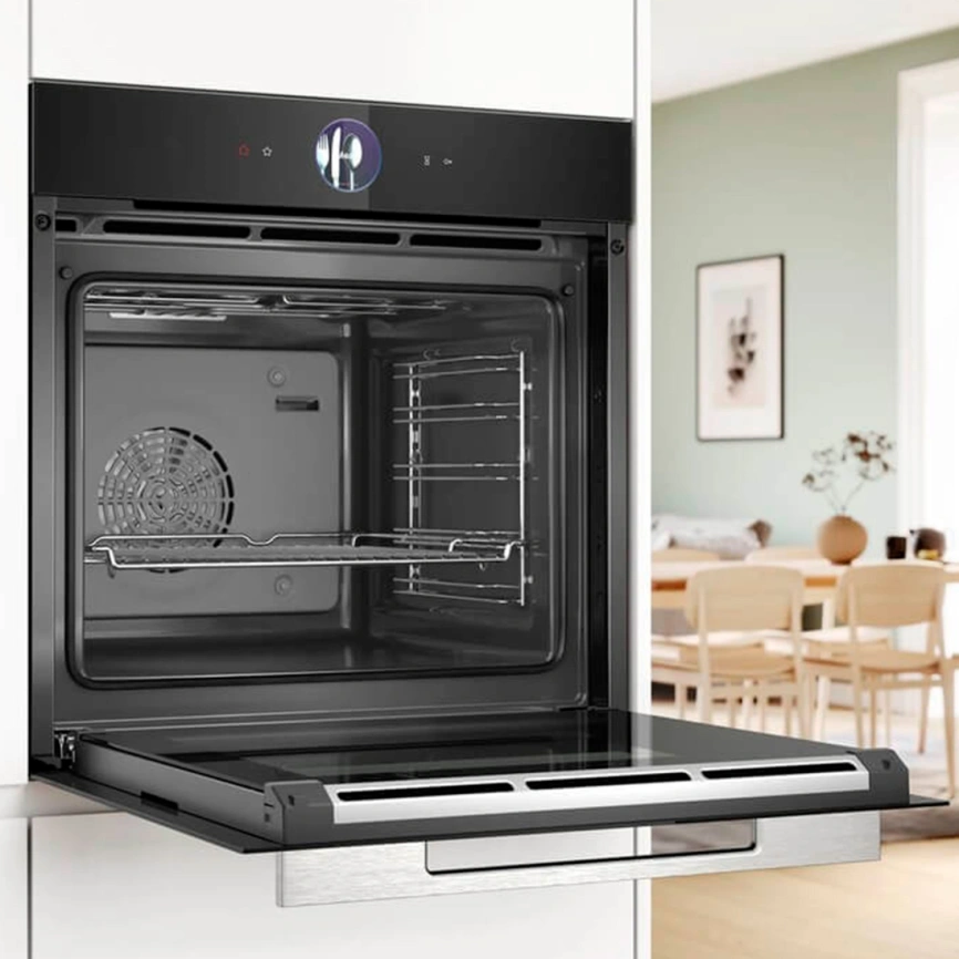 Электрический духовой шкаф Bosch Serie 8 HBG7363B1 Black фото 4