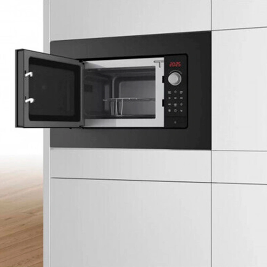 Микроволновая печь Bosch Serie 2 BEL623MB3 Black фото 4