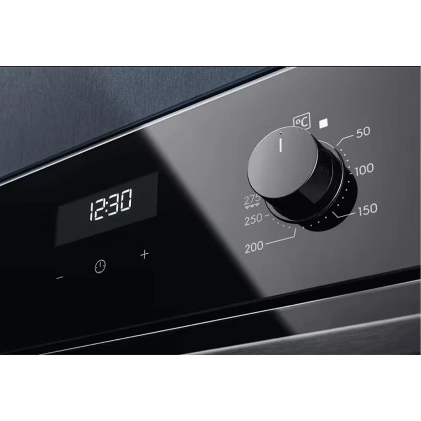 Электрический духовой шкаф Electrolux EOE5C71Z Black фото 5