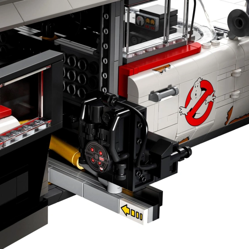 Конструктор LEGO Creator Ghostbusters ECTO-1 10274 фото 3