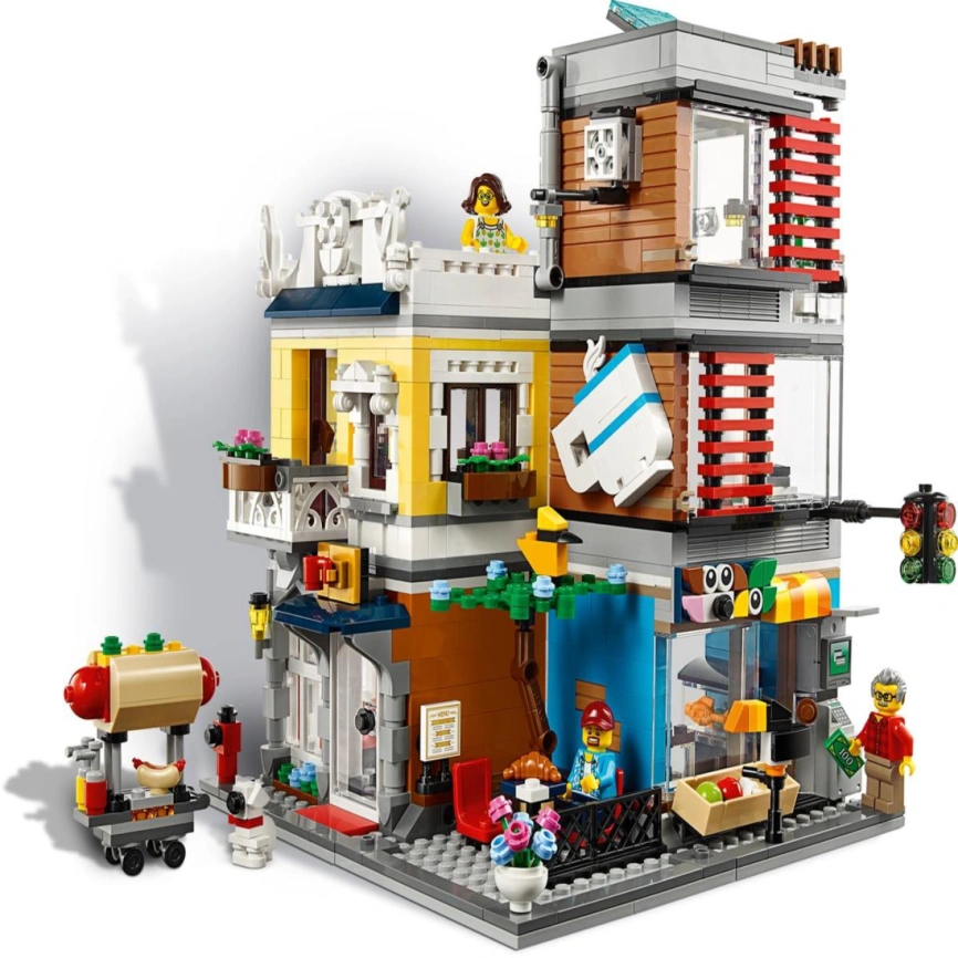 Конструктор LEGO Creator Townhouse Pet Shop and Cafe 31097 фото 3