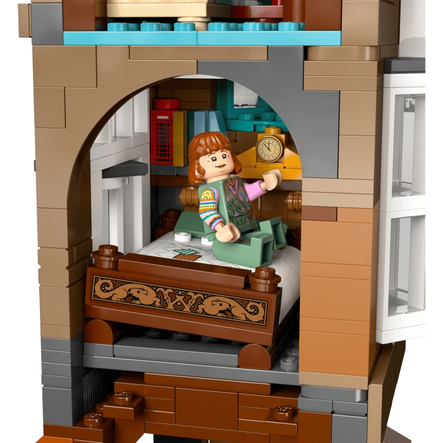 Конструктор LEGO Harry Potter TM The Burrow 76437 фото 9