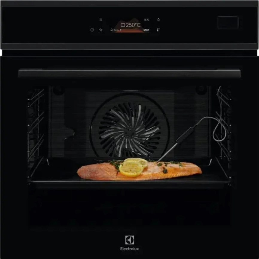Электрический духовой шкаф Electrolux EOB8S39H Black фото 1