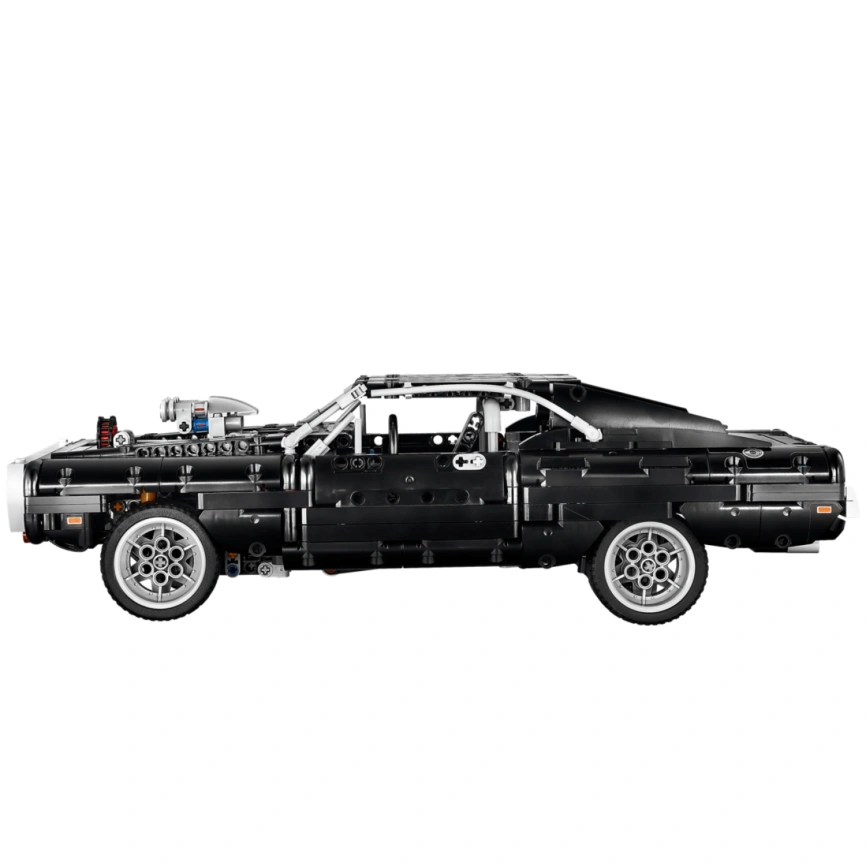 Конструктор LEGO Technic Dom's Dodge Charger 42111 фото 3