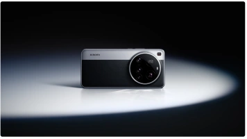 Xiaomi 15 Ultra: Топовый флагман с мощной камерой и спутниковой связью