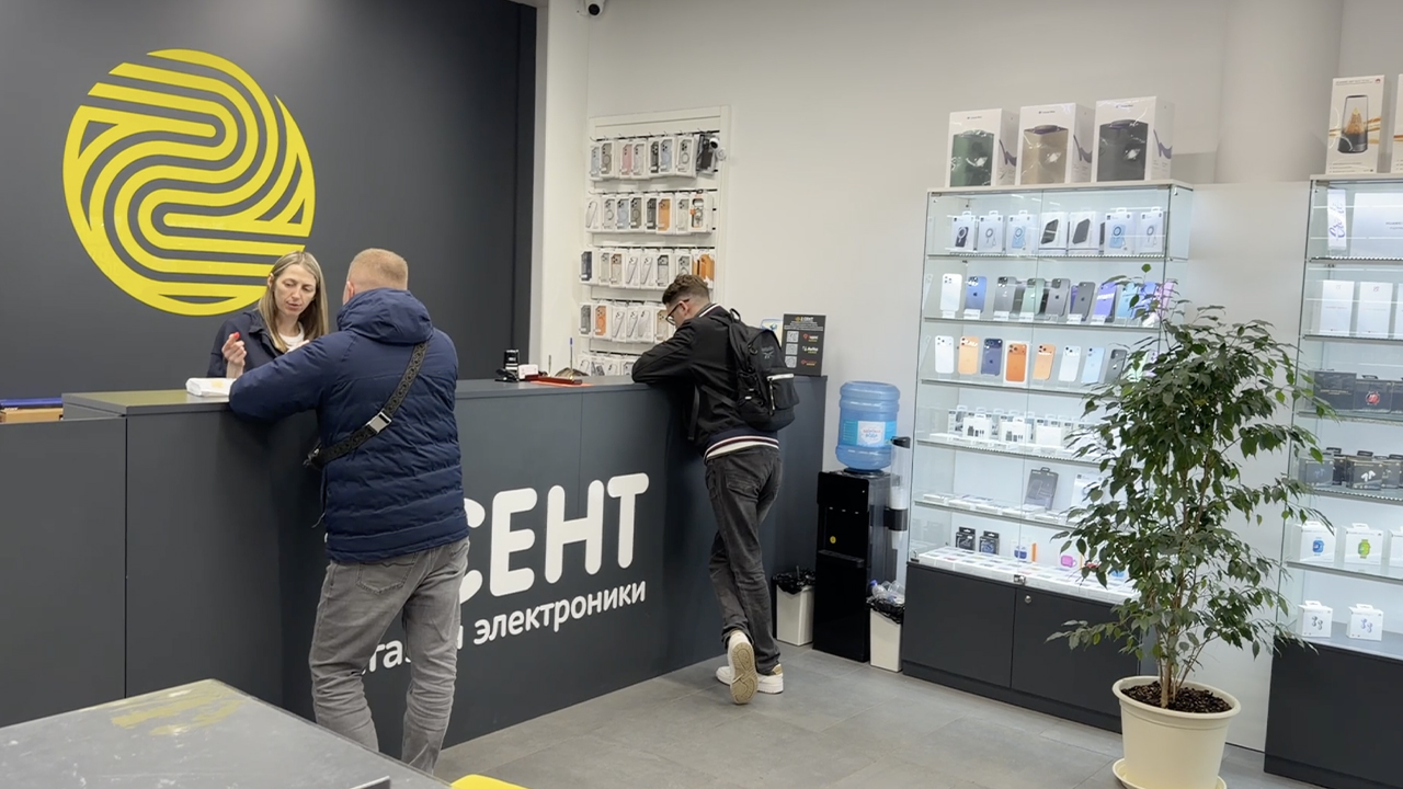 Самовывоз смартфона из пункта выдачи в Москве с проверкой устройства